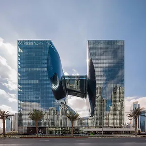 Me Residences شقة فندقية